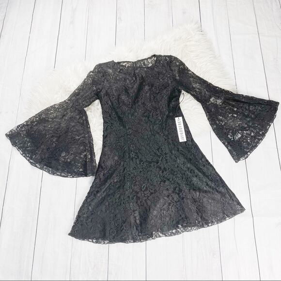 Jay Godfrey Black Mainden Lace Bell Plain Cocktail Sleeve Dress SZ 6 NEW - Picture 2 of 5